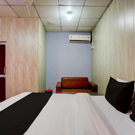 Bhiwadi Collection O Harsh Hotel & Restaurant מראה חיצוני תמונה